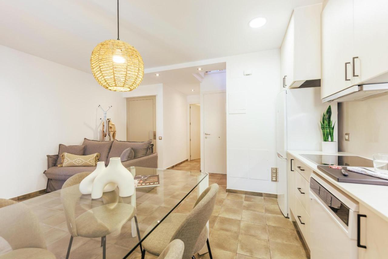 Bravissimo Mercadal Duplex, With 2 Bedrooms Girona Zewnętrze zdjęcie